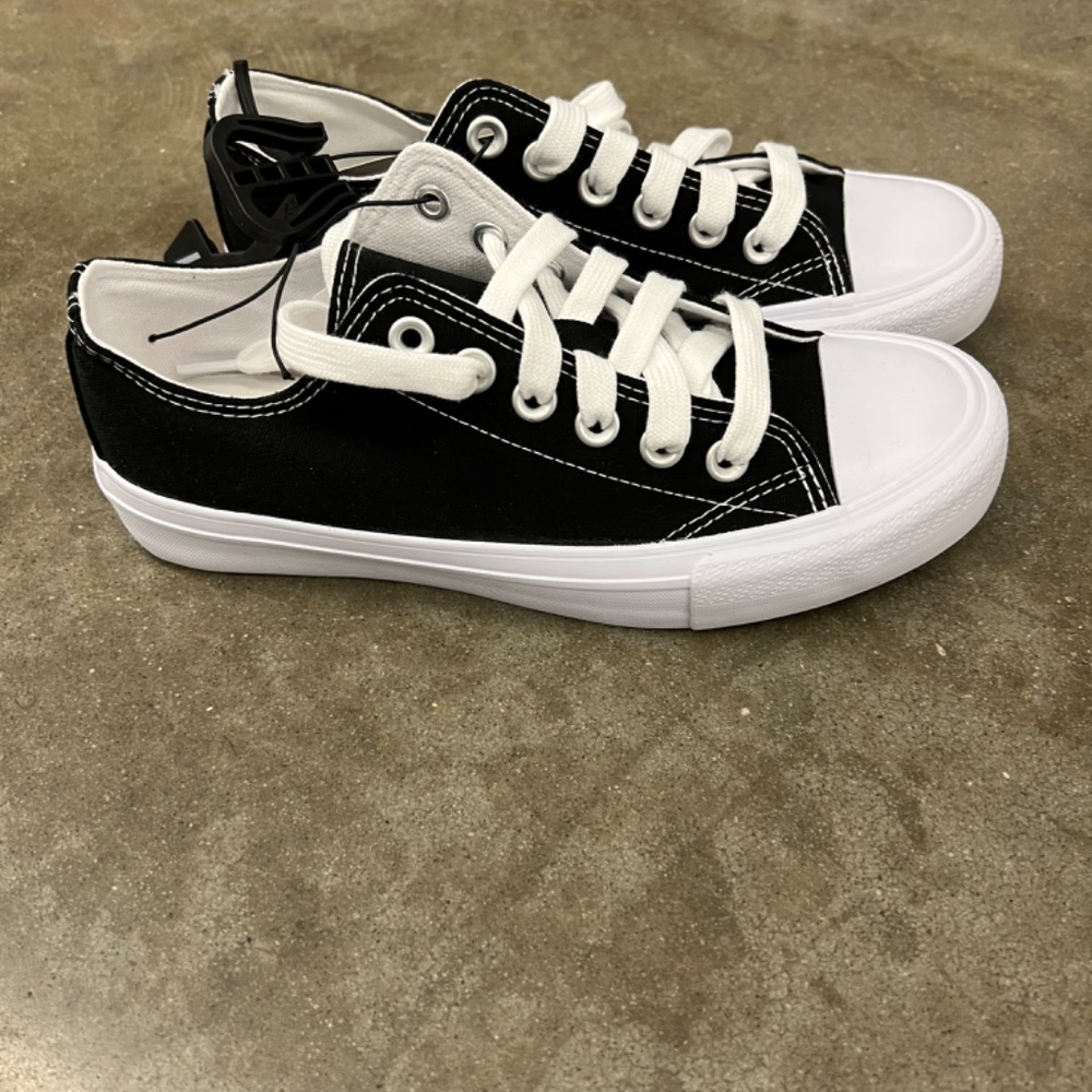 Black & White Rhinestone Shoes - Picture 3 of 7